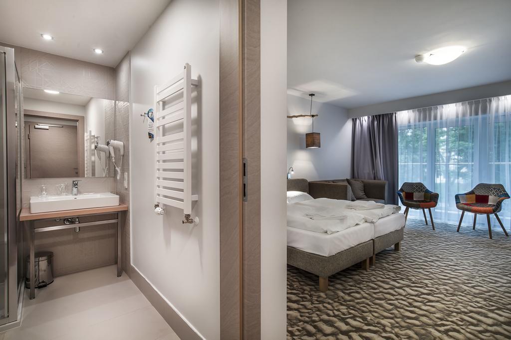 سفينويتشي West Baltic Resort الغرفة الصورة