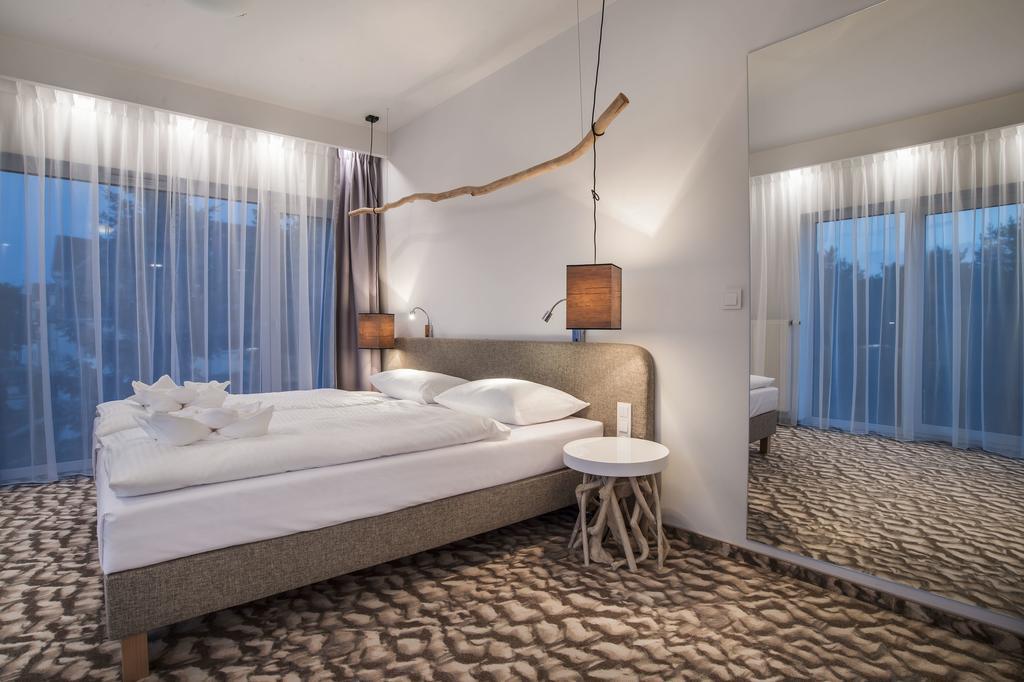 سفينويتشي West Baltic Resort الغرفة الصورة